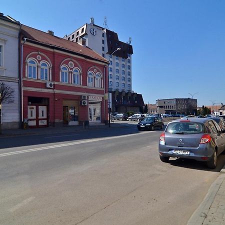 Apartament 11 Central Тыргу-Муреш Экстерьер фото